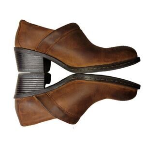 BOC Brown Leather Shootie Shoes 2 inch Heels Size 37/ 6.5 BC2546 CIG10 #S144